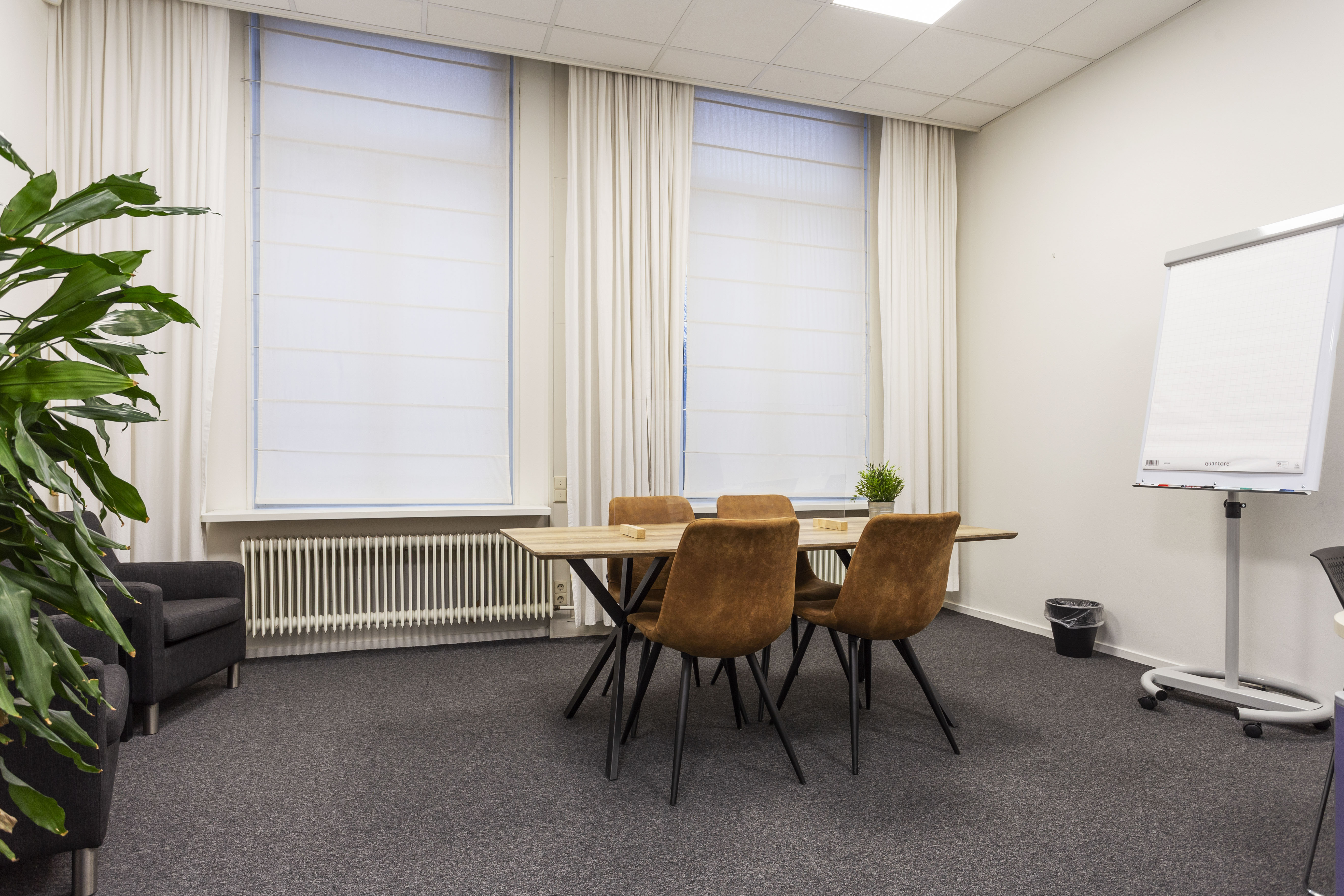 Tilburg_violetkamer2.jpg